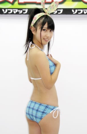 安西かなの画像 写真 15歳のグラドル 安西かなが メイド水着 に 3枚目 Oricon News