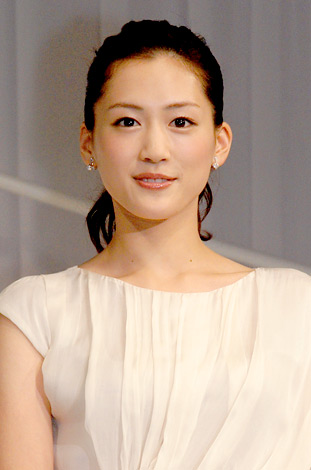 画像 写真 綾瀬はるか25歳 お肌の曲がり角 迎え 目じりがシワっぽい と嘆く 4枚目 Oricon News
