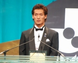『2010Jリーグアウォーズ』で、フェアプレー個人賞を受賞したサンフレッチェ広島・槙野智章選手 (C)ORICON DD inc. 