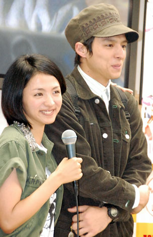 画像 写真 新妻 満島ひかり キスシーン連発ドラマは 消したい過去 2枚目 Oricon News