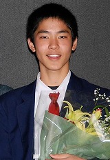 ���{�f��j�㏉�̒��w���f��ē������ŕ��䂠������ �񓹐w�̐��Ɂu�r�b�N���v