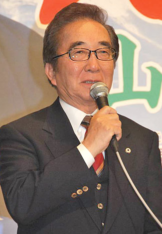 大村崑の画像 写真 サブちゃん芸道50周年 じいさんとは言わせない 2枚目 Oricon News