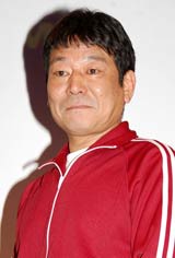 �����܂�B��ꂽ�_���J���A�b�q������O�œy�����Ӎ�