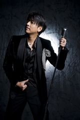 �����E�V�E�H���A�G�C�x�b�N�X�ֈڐ� 1�N�Ԃ�V��3���ɔ���