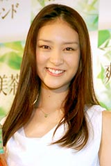 �����A�u������CM�ɏ��D�g�ŔN���h�N�p�u�{�̏��D�Ƃ��ċP�������v