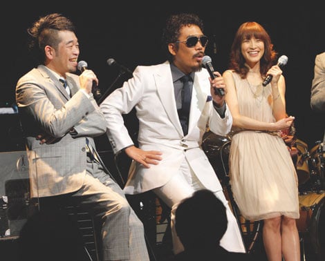 鈴木雅之ソロ25周年ライブに槇原敬之 鈴木杏樹が祝福参加 Oricon News