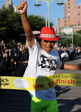 �Ԋ����w�j�I�A�[�X�}���\�������I�A���}�c�A�[�x�@�������`�P�b�g��t�J�n