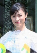 �[�c���q�A�ۈ牀���Ɏ��ŋ��ǂݕ����� ��y�E���P�����j��