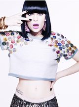 �g�p���ŃK�K�h�W�F�V�[�EJ�A6���ɓ��{�f�r���[