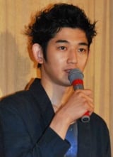 �B�e���Ɏ_�f�z�����c�@�l���A�̗͕s���𔽏�