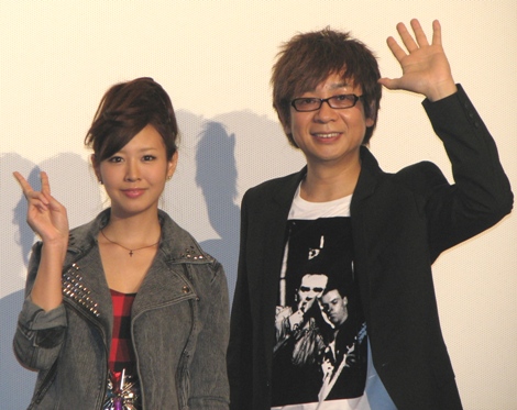 岩田さゆり 映画の舞台挨拶で 金八 ネタをふられ照れ笑い Oricon News