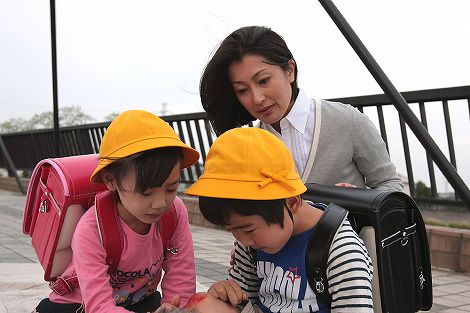 仲良し双子 芦田愛菜 鈴木福の母親役に鶴田真由 Oricon News