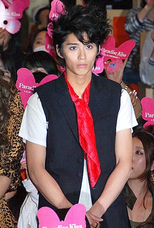 画像 写真 北川景子 劇中の制服姿は 半目で見て と照れ笑い 6枚目 Oricon News