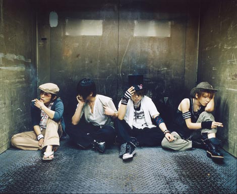 ロックバンド・baroqueが6年半ぶりに復活 | オリコンニュース（ORICON