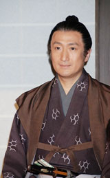 堺雅人、剣士・塚原卜伝役で「祈りの剣見て」 共演は栗山千明