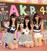 AKB48初の路面店オフィシャルショップ『AKB48 OFFICIAL SHOP HARAJUKU』の記者発表会に出席した（左から）前田亜美、多田愛佳、岩佐美咲　（C）ORICON DD inc.