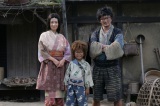 映画『忍たま乱太郎』で共演した加藤清史郎（中央）と檀れい（左）（C）2011実写版「忍たま乱太郎」製作委員会