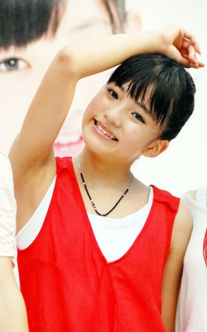 フェアリーズ　藤田みりあ　生写真　2枚セット 挙式も話題】元フェアリーズの藤田みりあが、CanCam it girl