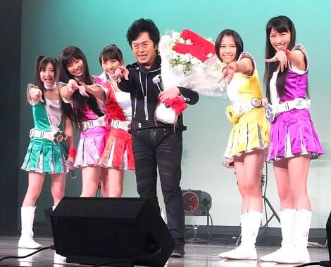 復刻！東映まんがまつり』で水木のアニキとももいろクローバーZが共演！ 「仮面ライダーに負けないアイドルを目指す」 | ORICON NEWS