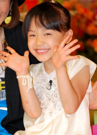 画像 写真 芦田愛菜 笑顔で メレンゲ 初司会 呼びたいゲストは 松ケンと福くん 3枚目 Oricon News