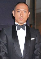 �s��C�V���u�V���ȋC�����Ő��i�v�@�剉�f��w�ꖽ�x������I�Z�����j�[�ŉ��߂ĎӍ� 