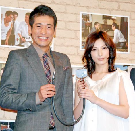 佐藤隆太 加藤あい 10年来の仲も初の夫婦役は 照れくさい Oricon News