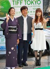 �yTIFF�z�O���[���J�[�y�b�g�ɍ��؃Q�X�g���X�o�� �w��24�񓌋����ۉf��Ձx�J�� 