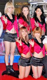 CD発売が決定した「E-Girls」のメンバー・Dream（前列左からAya、Sayaka、後列左からAmi、Shizuka、Erie）　（C）ORICON DD inc. 