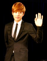 SE7EN�A4�N�Ԃ���{�ł̊����ĊJ �u�҂��Ă��Ă���Ă��肪�Ƃ��v 