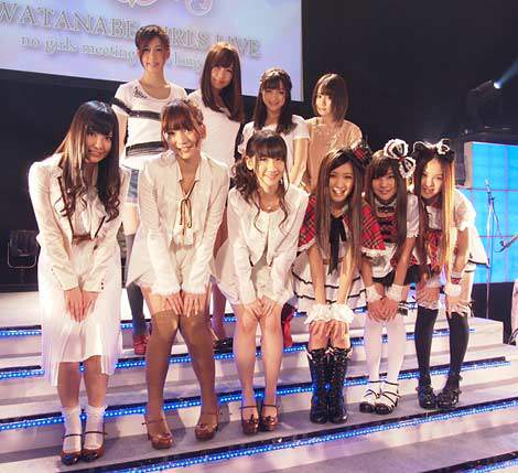 ワタナベガールズ10名が大集合 14歳の新アイドルchocole登場にakb48柏木由紀も 私たちはこんな歳をとってるんだ Oricon News