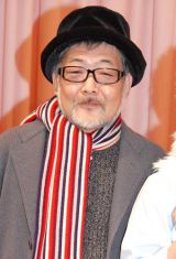 �劈�����̈��c���؁���ؕ��ɃG�[���𑗂����A�F�삨���ށ@�iC�jORICON DD inc. 