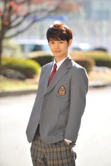 ���ˍN�j�A���q���������E���͍ʉ�̑��_�Ɂu����܂ł̃C���[�W�Ԃ��󂷁v 