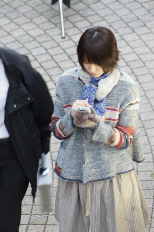 画像 写真 ガッキー出演のモバゲー Xmas Cm 未公開カット含む特別編を1度限り放送 2枚目 Oricon News
