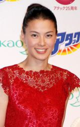 �|�\�E�́g�Ǎȁh�����L���O�A5�ʂɑI�΂ꂽ�]�p�}�L�R�@�iC�jORICON DD inc. 