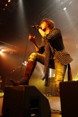 �R�R�A�j�B�̃��[�_�[�E���������iVo�j 