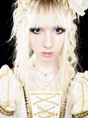 スウェーデン人16歳のv系美少年yohio 4月に日本デビュー Oricon News