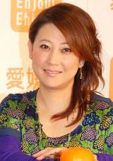 �V���l�ƌ��ۏ����I �񓹐w�̑O�ł̂낯��F�߁@�iC�jORICON DD inc. 