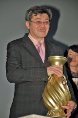 �쌩�����A�g���{�A�J�f�~�[�V�l�܁h�ɑ��сu�܂��M�����Ȃ��v 