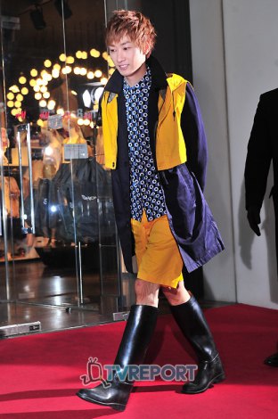 画像 写真 Superjuniorウニョク イトゥク ドンヘがパーティに参加 ファッションに気を使いました 2枚目 Oricon News