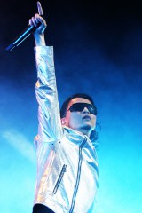 KREVA�A�ŏI���������Ȃ炸��J�錾�u�{�C�ōg�����_���v 