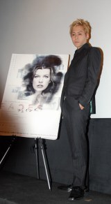 �f��w�t�F�C�V�Y�x�̌��J�L�O�g�[�N�C�x���g�ɏo�Ȃ����q���V�̑S�g�V���b�g�@�iC�jORICON DD inc. 