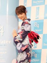 ���͍ʉ�A���z�̗����͗��e�u�������Ă��������Ă���v 