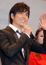 �ɓ��p���A�w�C���x�t�@��4000�l�̑吺���Ɋ��� 