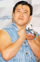 �X�M�����A18�ΔN���ޏ��Ƒ������j�Ǌ�@�u�A���r�₦�Ă�v 