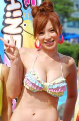 �N��T�o�ǂ݂̎蓇�D�A�t�@���̐��Ɋ��Ӂu�܂��~�܂�܂���v 