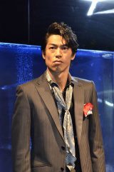 �f��w���[�L���O�E�z���f�[�x�́AAKIRA�ɂ�郏���V�[�� 