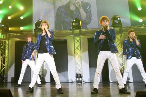 貴重!!』Lead「10th Anniversary Live ～感今導祭～」FC限定DVD