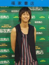 レア【全員サイン入り】鈴木勝大 舞台 最前列、２列目までの特典写真 レア【全員サイン入り】鈴木勝大 舞台 最前列、2列目までの特典