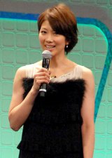 潮田玲子の画像・写真 | AKB秋元才加、セクシードレスにご満悦