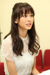 �f��w�c�i�O�x�i���J���j�ł́A�ēƂ̓��O�Ȗ����G�s�\�[�h�����˒J����i�ʐ^�F�ЎR�悵���j 